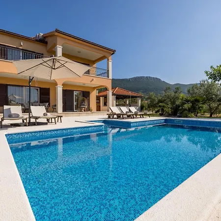 Villa Oasis