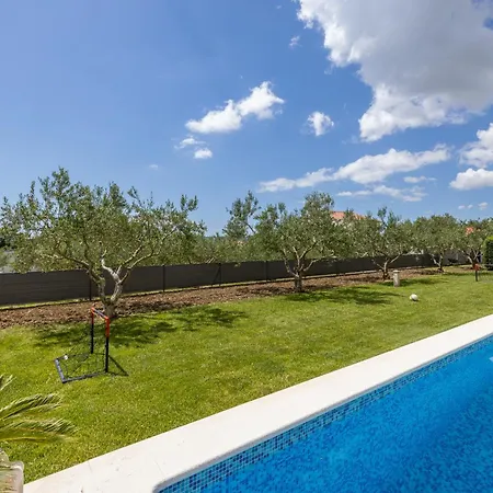 Oasis Villa