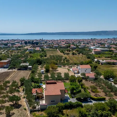 Villa Oasis *