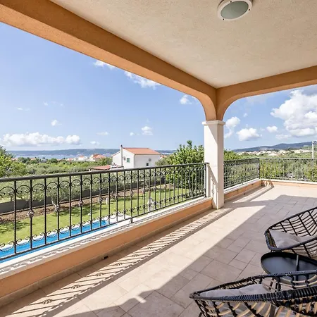 Villa Oasis